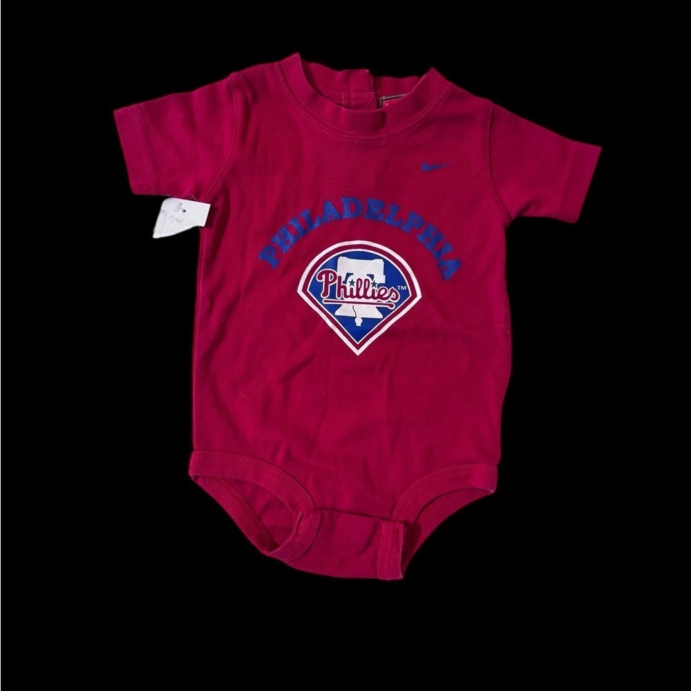 Philadelphia Phillies MLB Red Bodysuit, Size 3/6 Months NWT K158